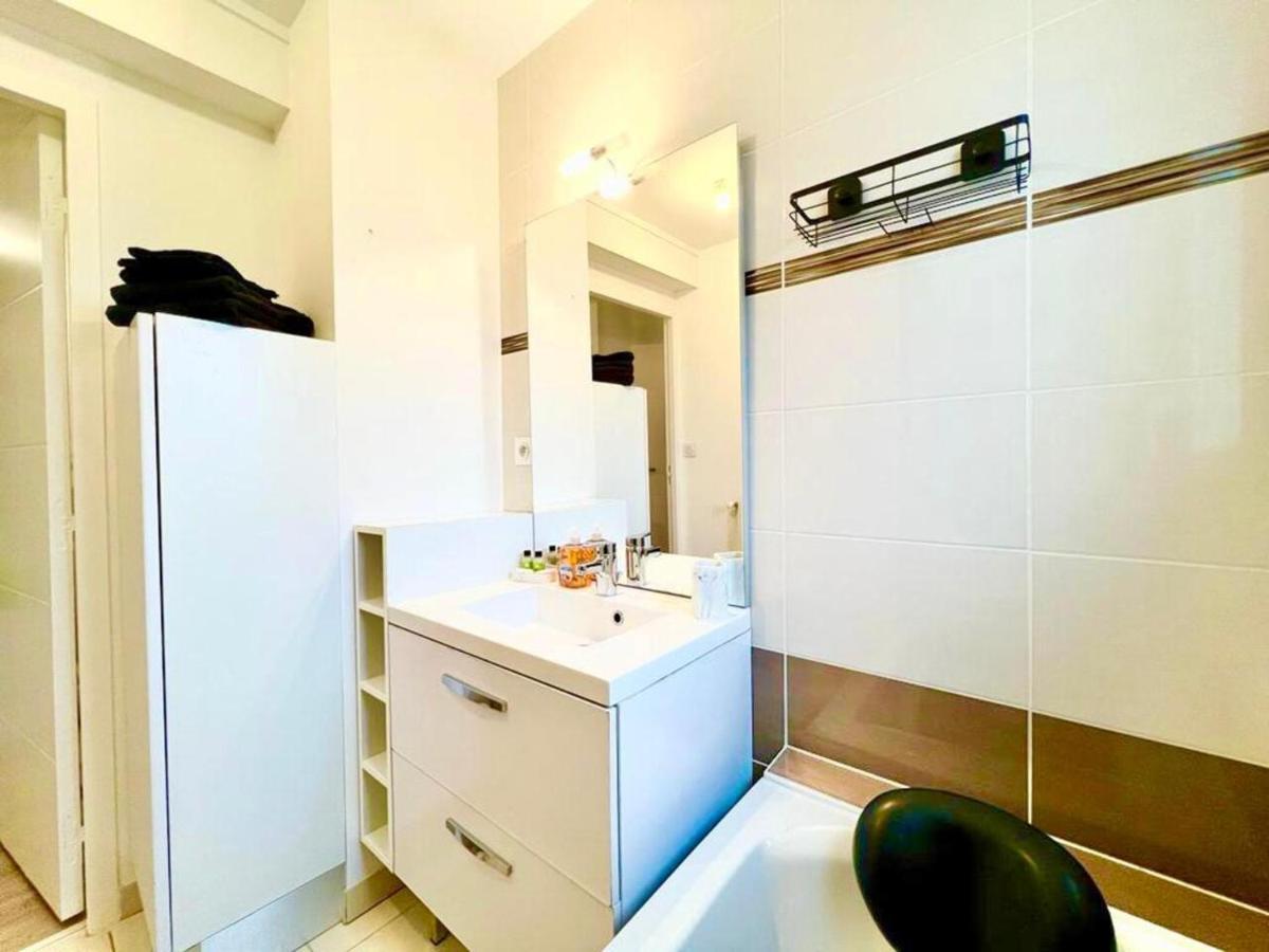 兰内斯特L'Atelier Chic - Wifi Fibre - Parking Privee - Balcon - Netflix公寓 外观 照片