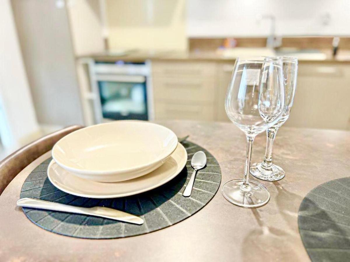 兰内斯特L'Atelier Chic - Wifi Fibre - Parking Privee - Balcon - Netflix公寓 外观 照片